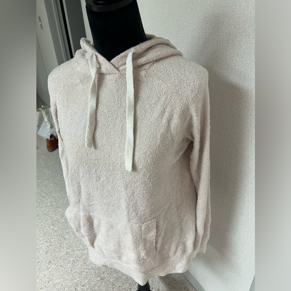 Barefoot dreams sweatshirt - Picture 2 of 7